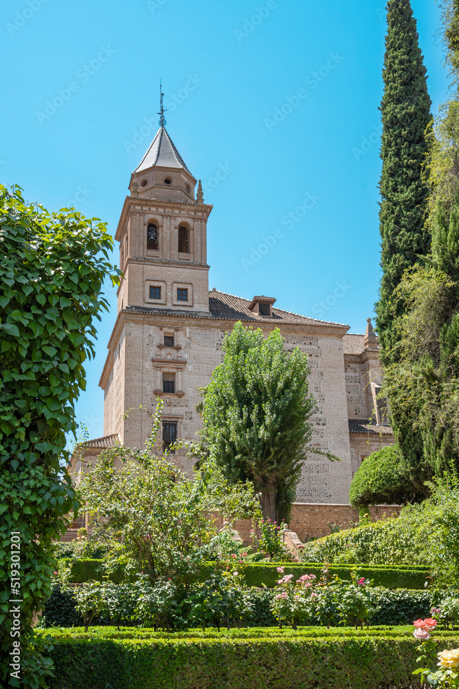 Iglesia de santa María de la encarnación dentro del recinto de la Alhambra de Granada, España