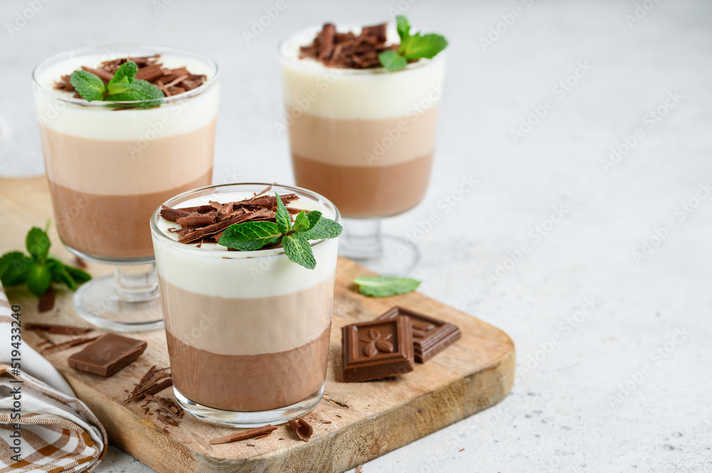 Dessert mousse Dessert mousse