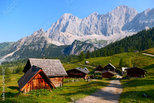 Neustadtalm, Dachstein Südwand