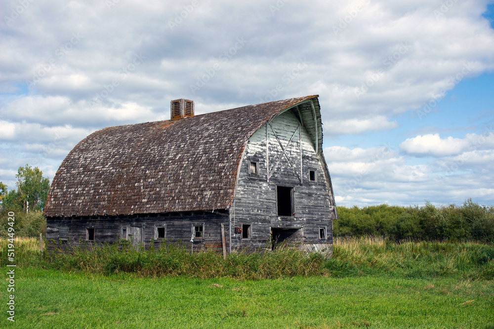 Abandoned barn Abandoned barn