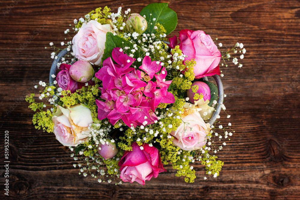 Romatic flower bouquet with pink roses Romatic flower bouquet with pink roses