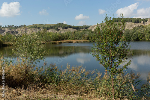 Paisaje de laguna del Campillo con los Cortados de Rivas-Vaciamadrid, Madrid. photo