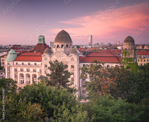 Famous Gellért Hotel in Bud...
