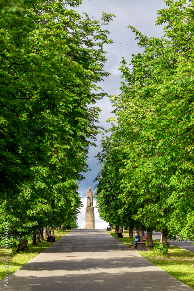 Alley and monument to the peasant hero Ivan Susanin. Kostroma. 2022. A good angle Alley and monument to the peasant hero Ivan Susanin. Kostroma. 2022. A good angle