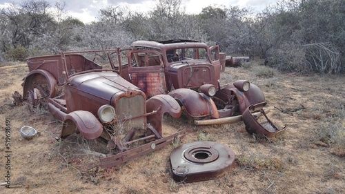 rusty old cars