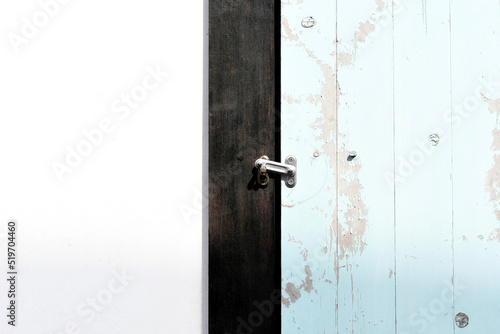 扉の鍵