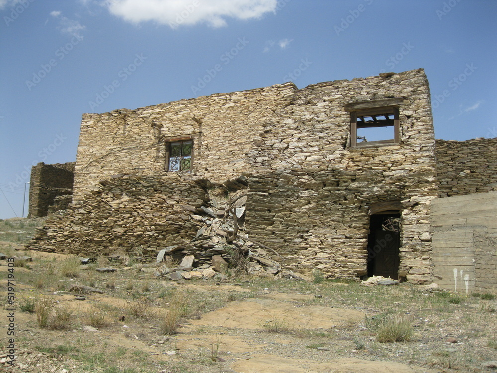 ruins ruins