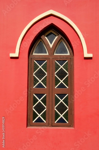 Decorative window of Centenary Methodist Church, Fatehgunj, Vadodara, Gujarat, India © RealityImages