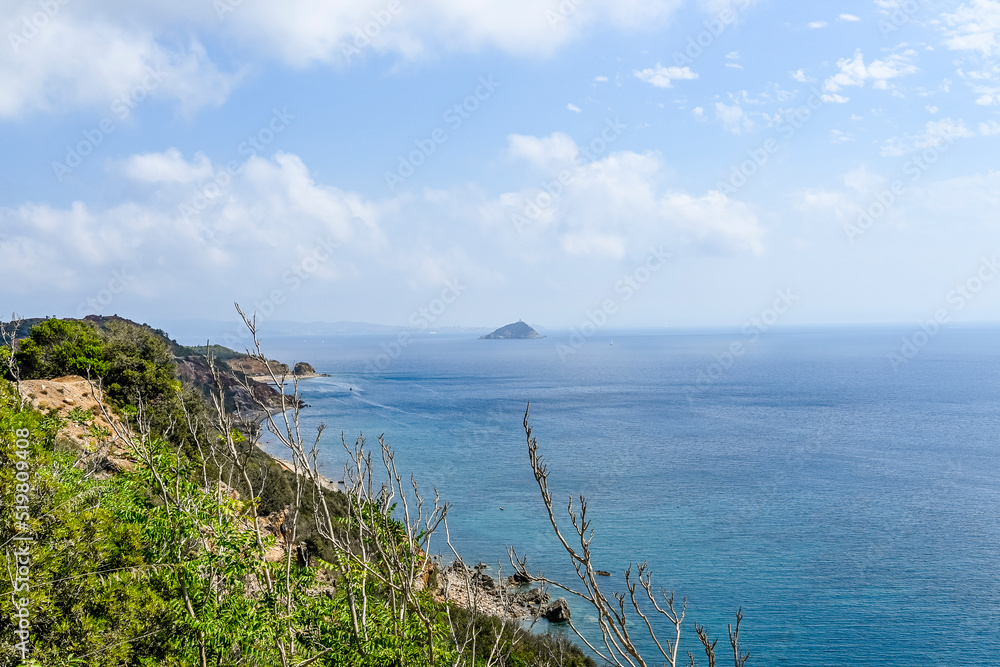 Cavo, Küste, Küstenstrasse, Elba, Insel, Isola dei Topi, Mäuseinsel, Meer, Felsen, Felsenküste, Badestrand, Wassersport, Fähre, Toskanischer Archipel, Sommer, Italien Cavo, Küste, Küstenstrasse, Elba, Insel, Isola dei Topi, Mäuseinsel, Meer, Felsen, Felsenküste, Badestrand, Wassersport, Fähre, Toskanischer Archipel, Sommer, Italien