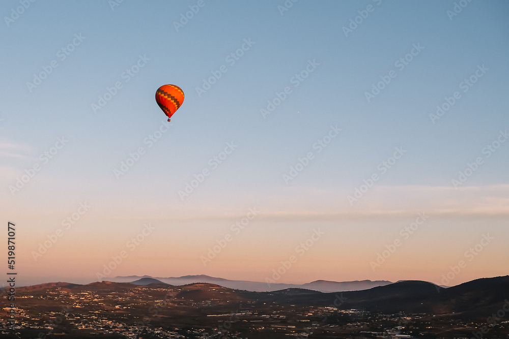 Hot air ballons over the Teotihuacan city in Mexico, sunrise Hot air ballons over the Teotihuacan city in Mexico, sunrise
