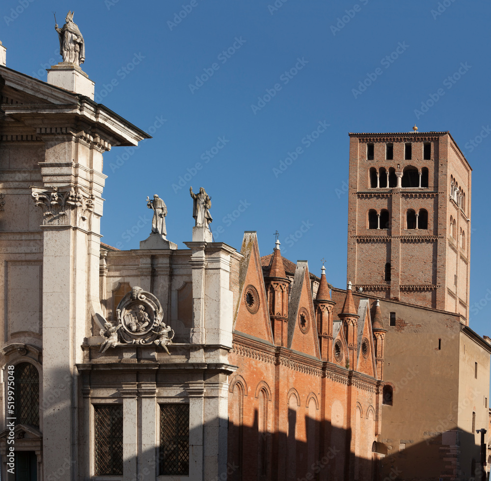 Mantova. Cattedrale di San Pietro Apostolo
