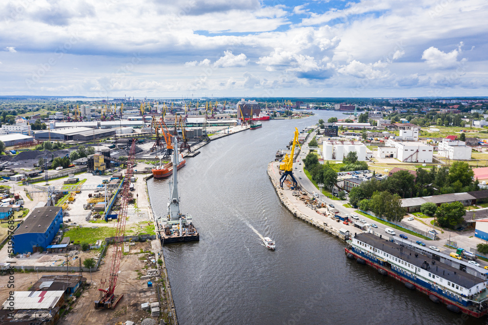 Obraz premium The port of Kaliningrad, view from a drone