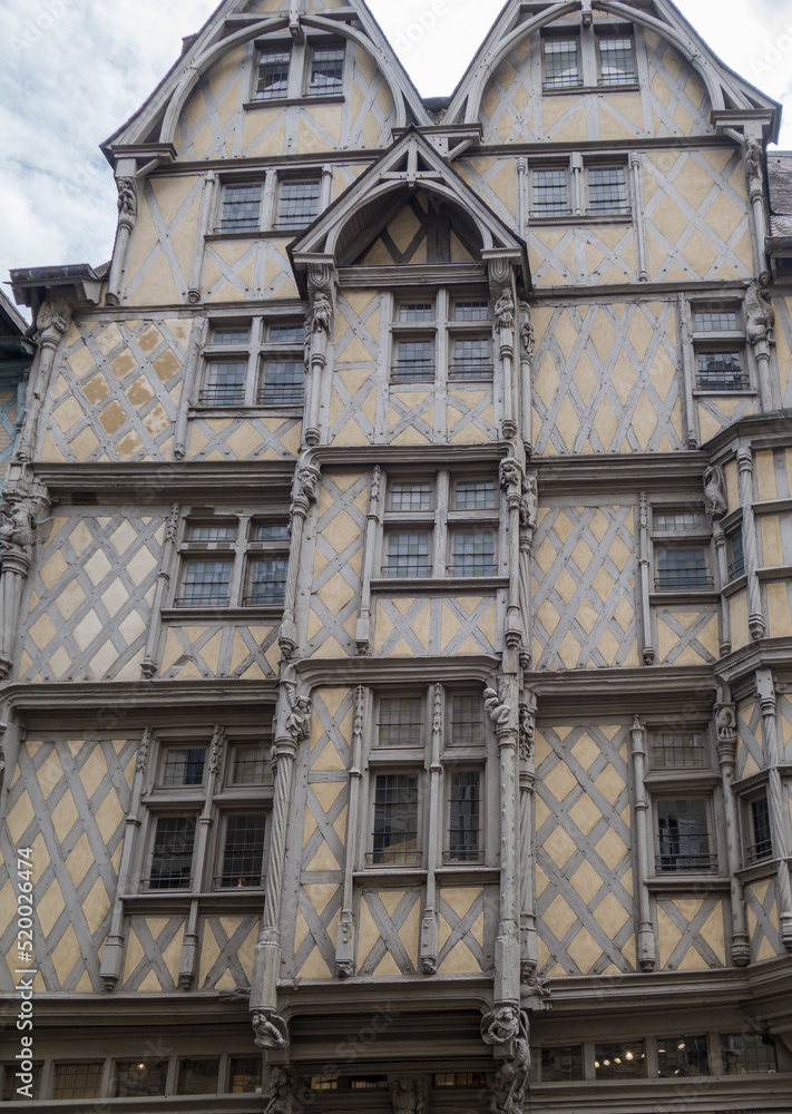 Fototapeta premium La Loire à vélo, de Nevers à Nantes.