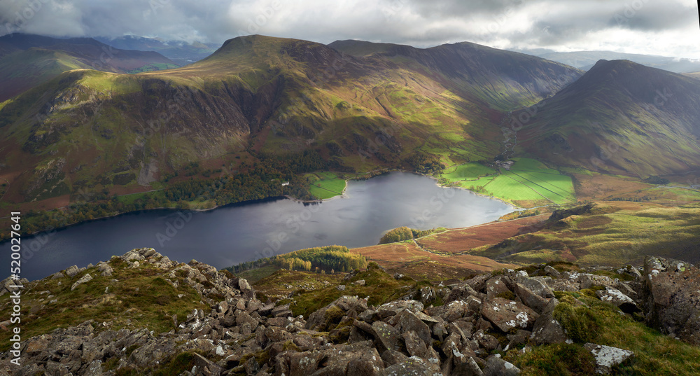 Views of Robinson, Hindscarth, Dale Head and Fleetwith Pike with Gatesgarth and buttermere below from the summit of High Stile in the Lake District, UK.