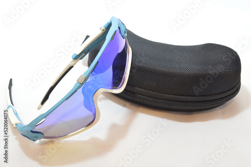 mtb and road cycling glasses