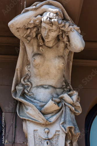 Bild auf Leinwand Stone corbel