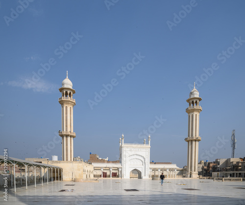Obraz na plátně Al Sadiq Mosque Bahawalpur Pakistan