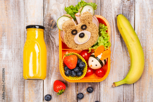 Lunch box with funny bear sandwich