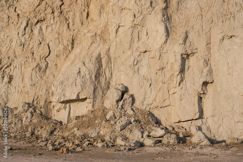 texture geology of layers of yellow sandy soil in section
