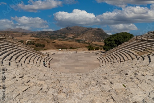 Obraz na plátně Segesta - Trapani - Sicilia - Italia