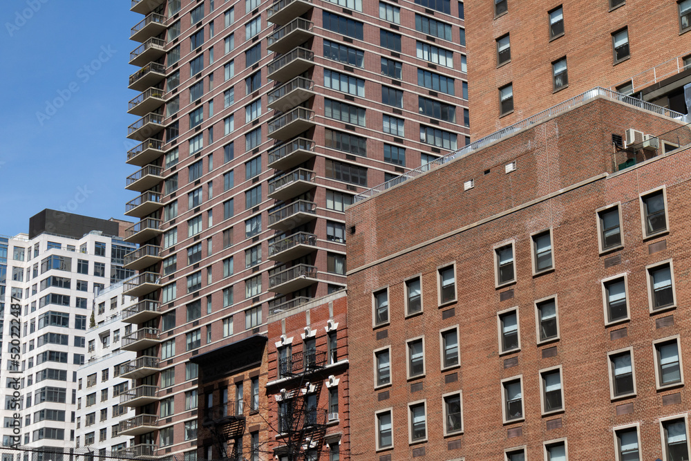 Fototapeta premium Residential Buildings and Skyscrapers on the Upper East Side of New York City