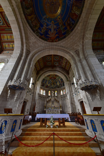 Frankreich - Domrémy-la-Pucelle - Basilika von Bois-Chenu - Innenansicht