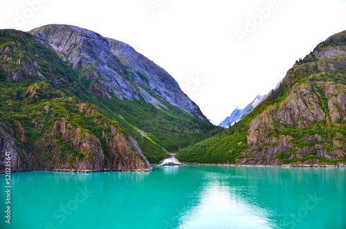 Mountain and Waterscape  © DoGoodInvestor