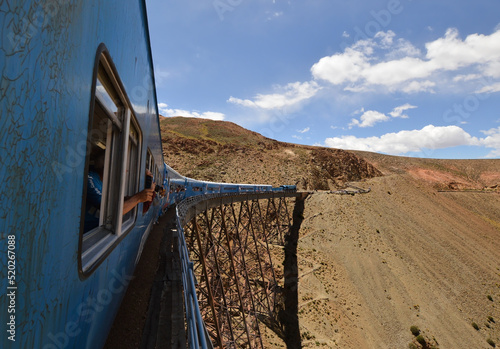 Tren a las Nubes, Salta, Argentina. Viaducto la Polvorilla Norte Argentino. 