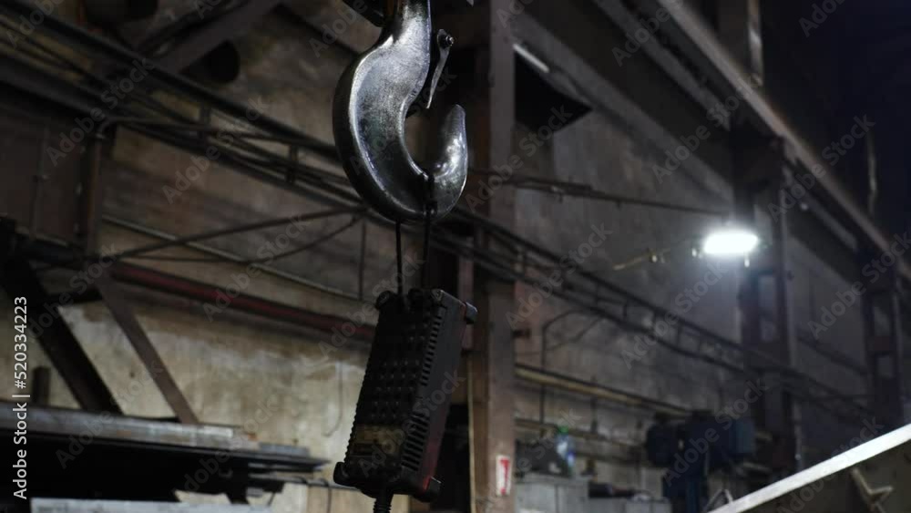 Crane hook with remote control at the factory Crane hook with remote control at the factory