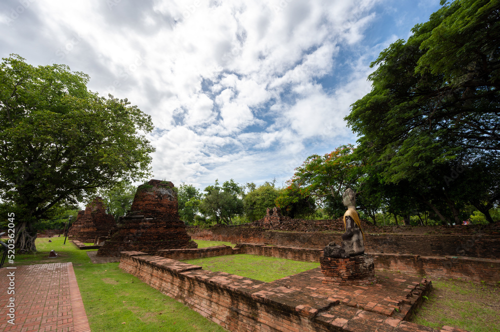 Landscape the ruins of ancient city of ayutthaya (Ayutthaya Historical Park) are the famous sightseeing place at Phra Nakhon Si Ayutthaya Province, Thailand. (Public domain) Landscape the ruins of ancient city of ayutthaya (Ayutthaya Historical Park) are the famous sightseeing place at Phra Nakhon Si Ayutthaya Province, Thailand. (Public domain)