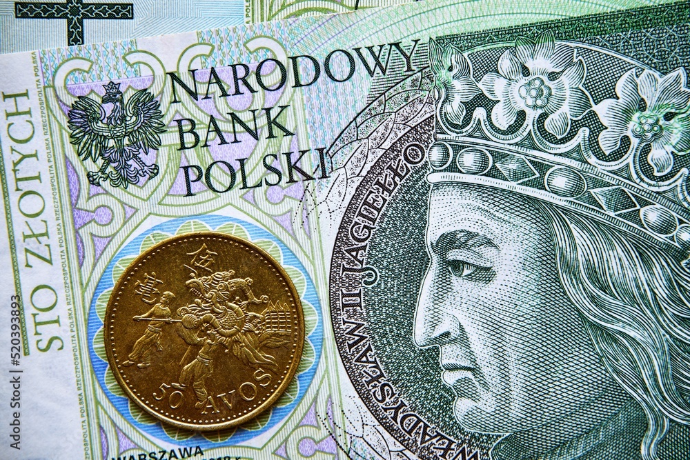 polski banknot,100 PLN, moneta z Makau , Polish banknote, 100 PLN, coin from Macau - obrazy, fototapety, plakaty 