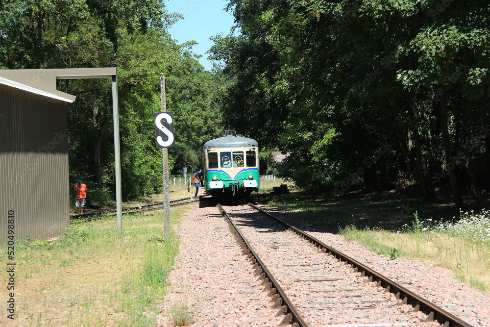 Naklejka premium Petit train touristique de Thoré la Rochette