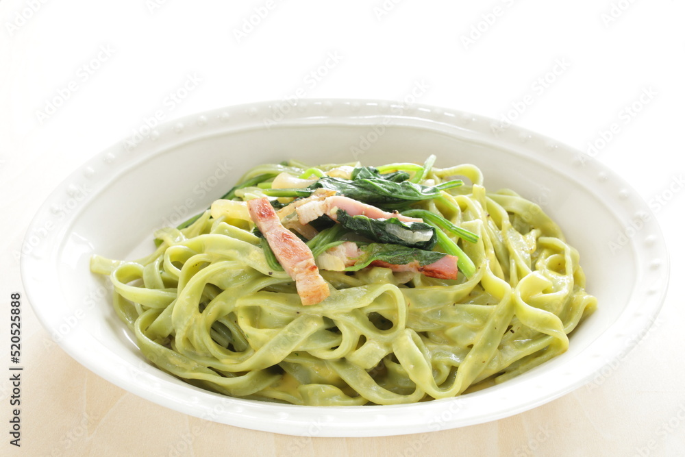Homemade Italian, Bacon and spinach fettuccine pasta Homemade Italian, Bacon and spinach fettuccine pasta