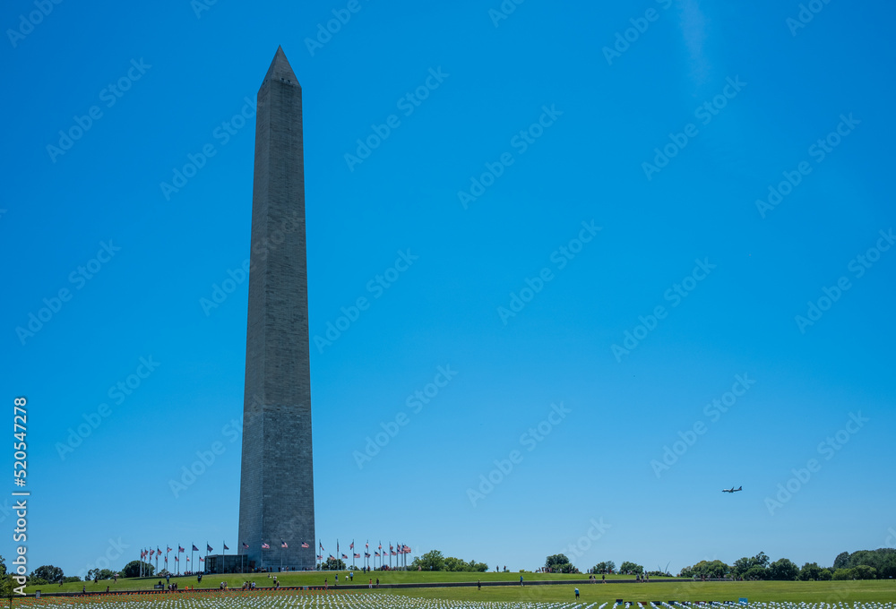 Washington Monument in Washington DC in the Summertime
