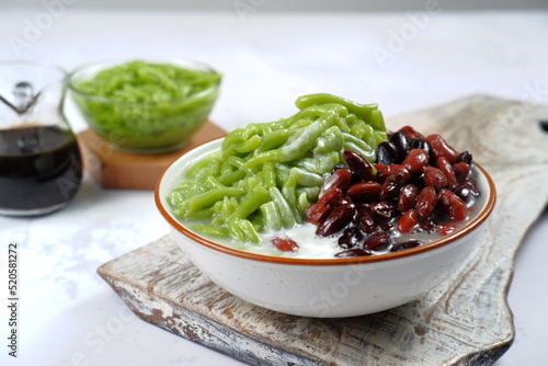 Malaysian Desserts Called Cendol. Cendol is Made From Crushed Ice Cubes,pandan short vermicelli and Red Bean.