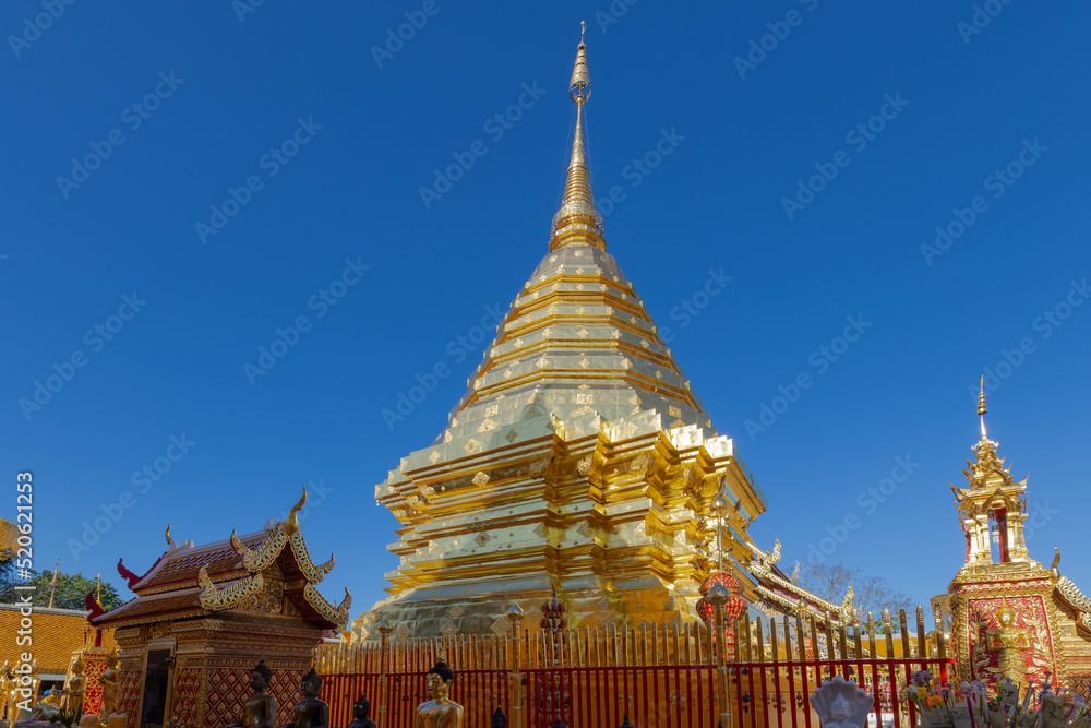 Fototapeta premium Wat Phra That Doi Suthep, a destination of tourist to visit Theravada Buddhist temple in Chiang Mai, Northern of Thailand