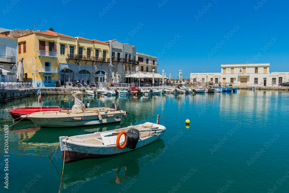Der Hafen in der Altstadt auf Rethymnon auf Kreta, Griechenland