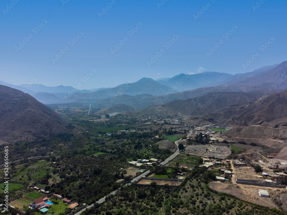 Paisaje aereo de la localidad de Simbal, Trujillo, Perú Paisaje aereo de la localidad de Simbal, Trujillo, Perú