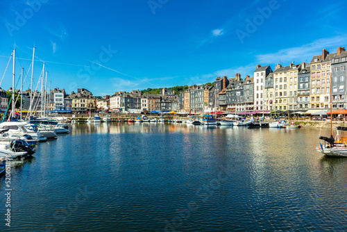 Kleine Entdeckungstour durch die wunderschöne Hafenstadt Honfleur bei Le Havre - Normandie - Frankreich © Oliver Hlavaty