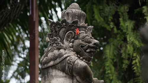 Balinese Hinduism バリヒンドゥ教･ウブド王宮石像