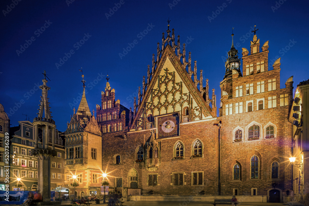 Wroclaw Historic Tawn Hall by Night - obrazy, fototapety, plakaty 