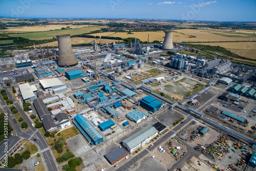 Saltend Chemicals Park, Hull. world-class chemicals and renewable energy businesses at the heart of the UK's Energy Transition to zero carbon footprint photo