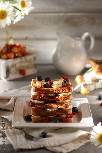 France toasts with berries and syrup 