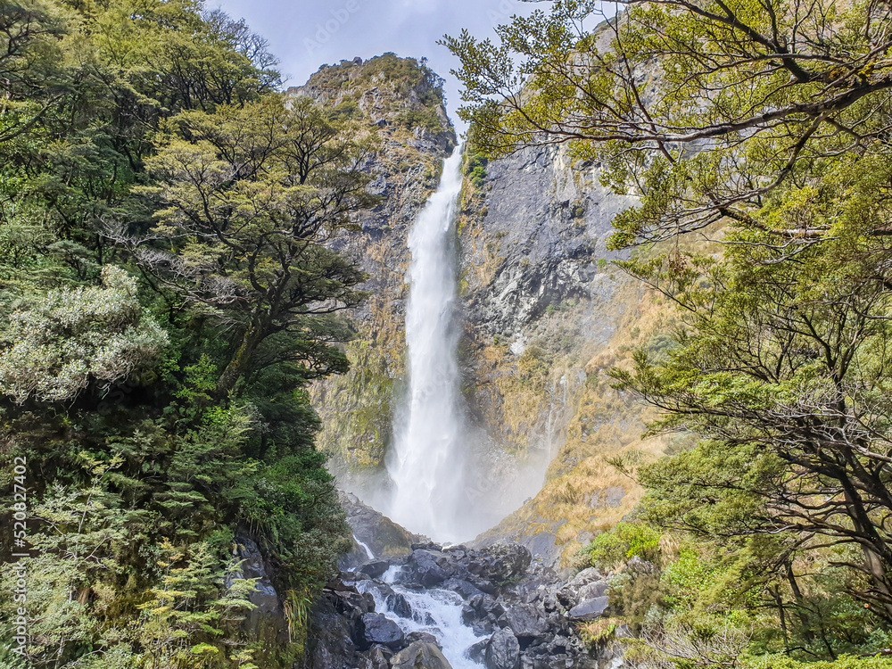 Fototapeta premium waterfall in the mountains Arthur Pass New Zealand
