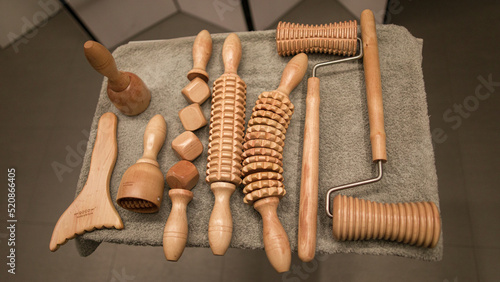 Maderotherapy tools photo