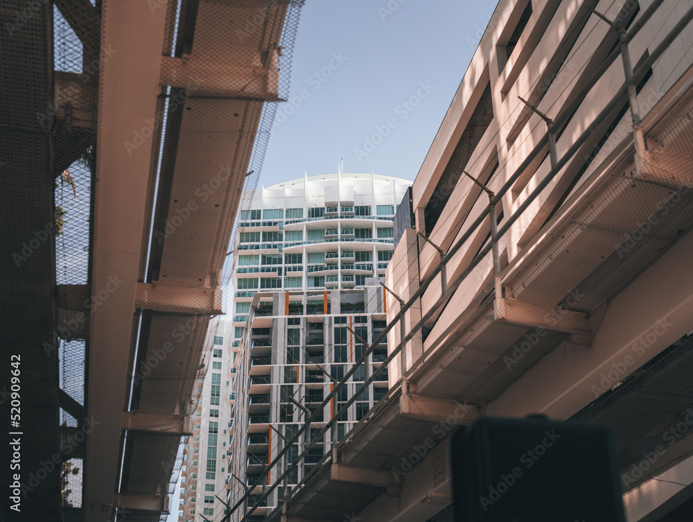 Fototapeta premium building in the city train metro rail Brickell miami 