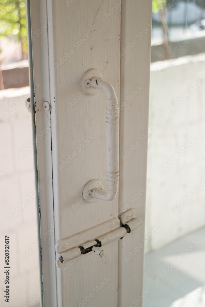 Minimal white style decoration of tea shop Minimal white style decoration of tea shop
