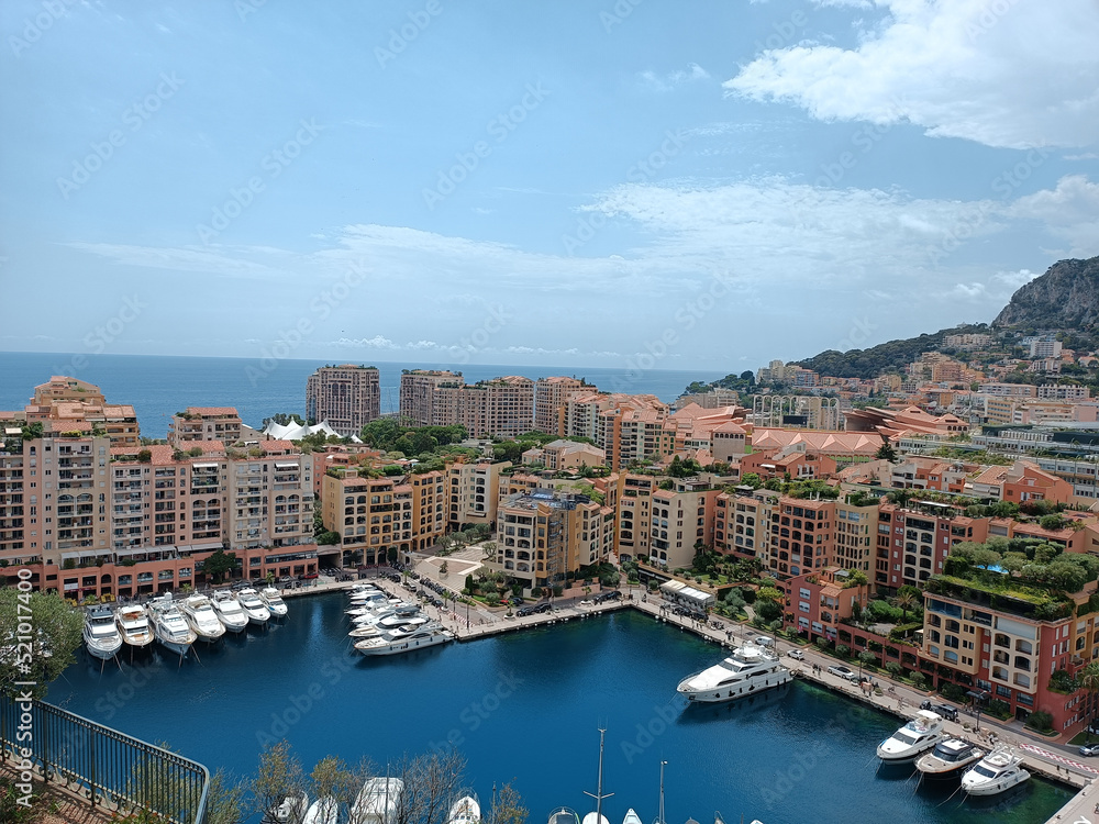 vue du port de la principauté de Monaco