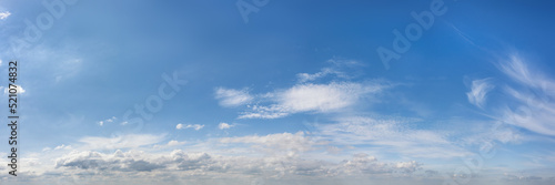 Obraz na płótnie Yellow colored romantic sky long panoramic view w salonie