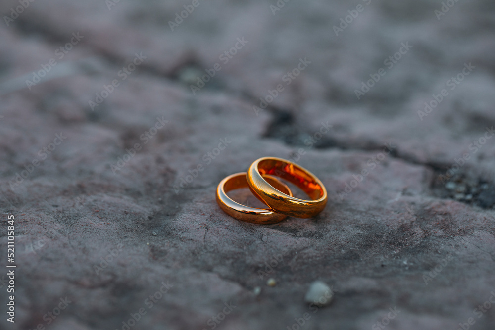 wedding rings. Wedding day. Stone. wedding rings. Wedding day. Stone.